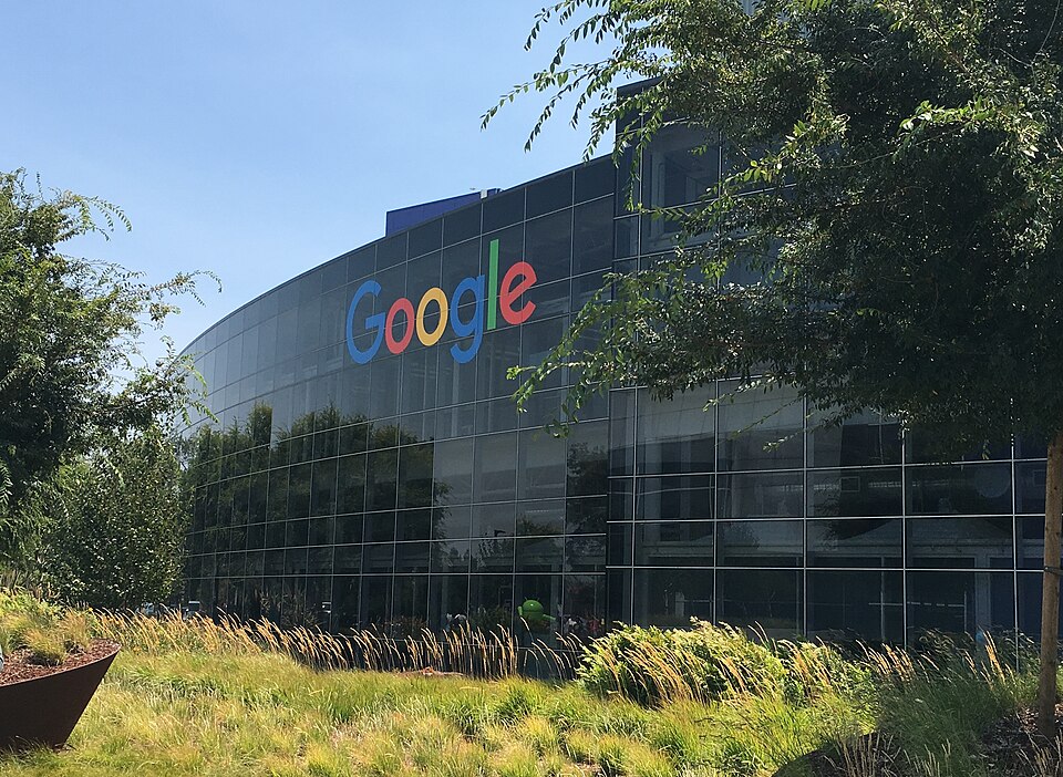Google скоротила 35% менеджерів невеликих команд