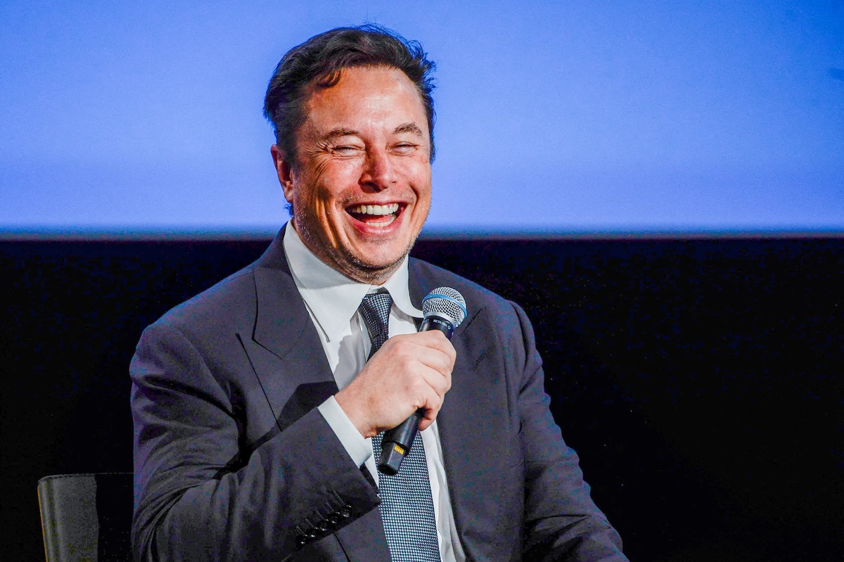 Tesla пропонує Ілону Маску пакет виплат на $1 трлн — такого ніколи не було