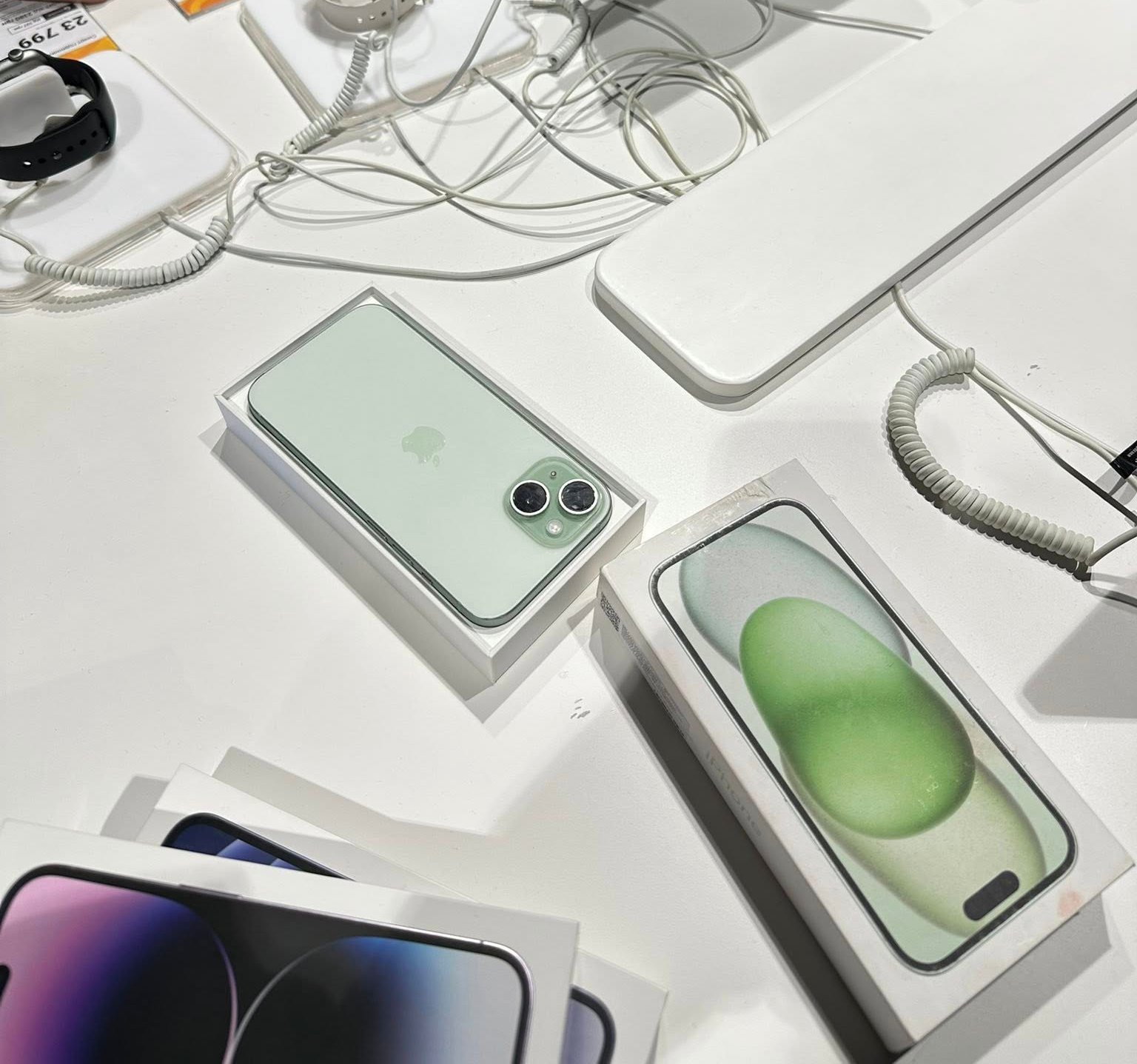 Українець порівняв умови trade-in в 5 магазинах та зекономив 46 000 грн на купівлі iPhone